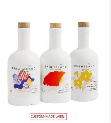 Etykiety wysokiej jakości winowe dla win rzemieślniczych i butikowych